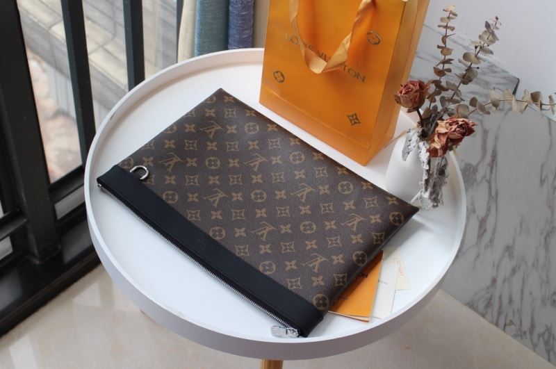 Louis Vuitton Clutch Bags
